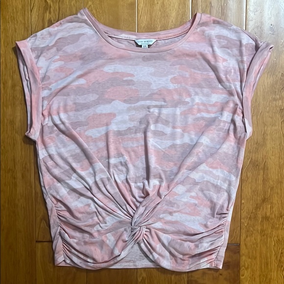 Lucky Brand Pink Camo Cap Sleeve Tie Front Short Sleeve Top Size M - Picture 1 of 11